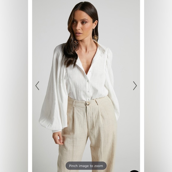 Showpo Sonyeta Balloon Sleeve Blouse - Picture 4 of 9